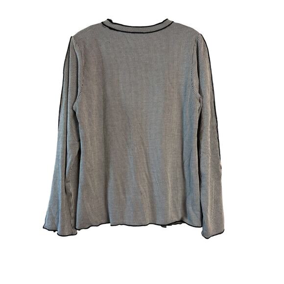 UO Urban Romantics Black Gray Flare Sleeve Long Sleeve Top Sz Large - Picture 4 of 4